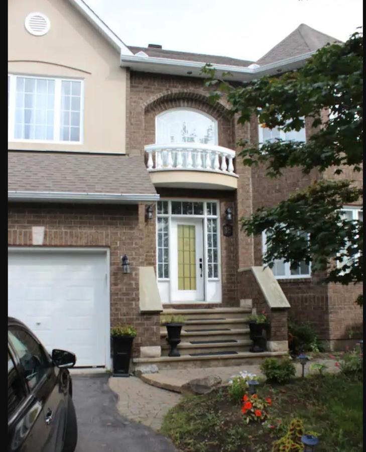 Leila'S Place-Basement Apartment In Private Home Gatineau Esterno foto